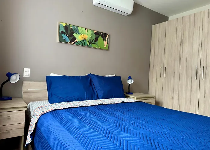 Sandy Shore Two Bedroom Condo Across Beach